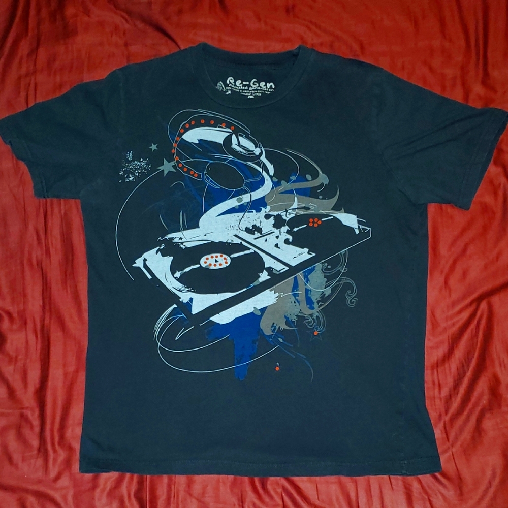 DJ Turntable Black Graphic Tee